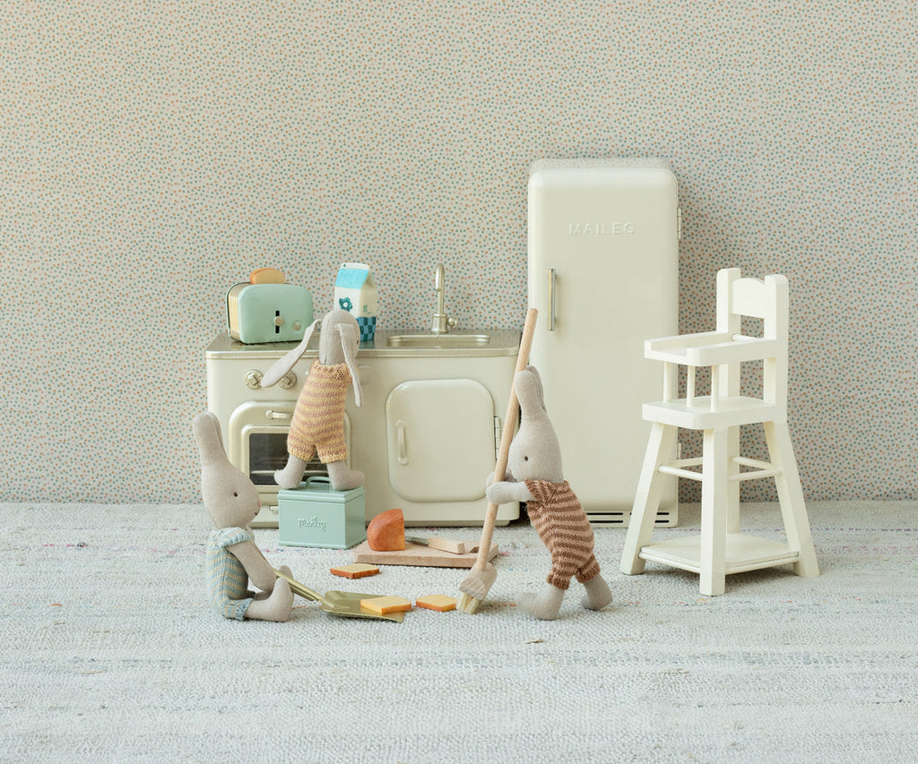 Bread Box w/ Utensils, Miniature
