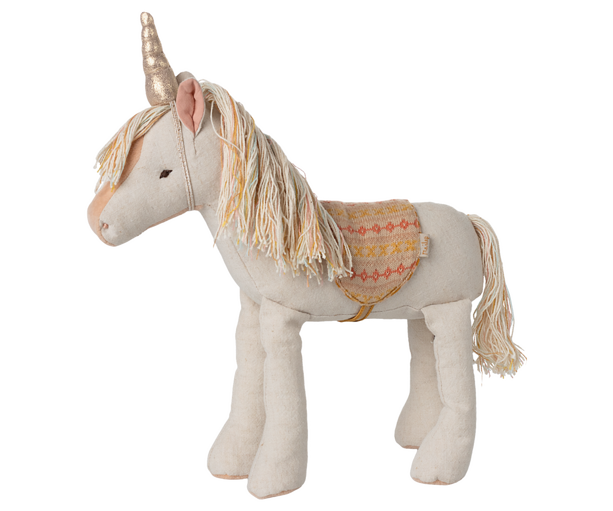 Unicorn, Medium