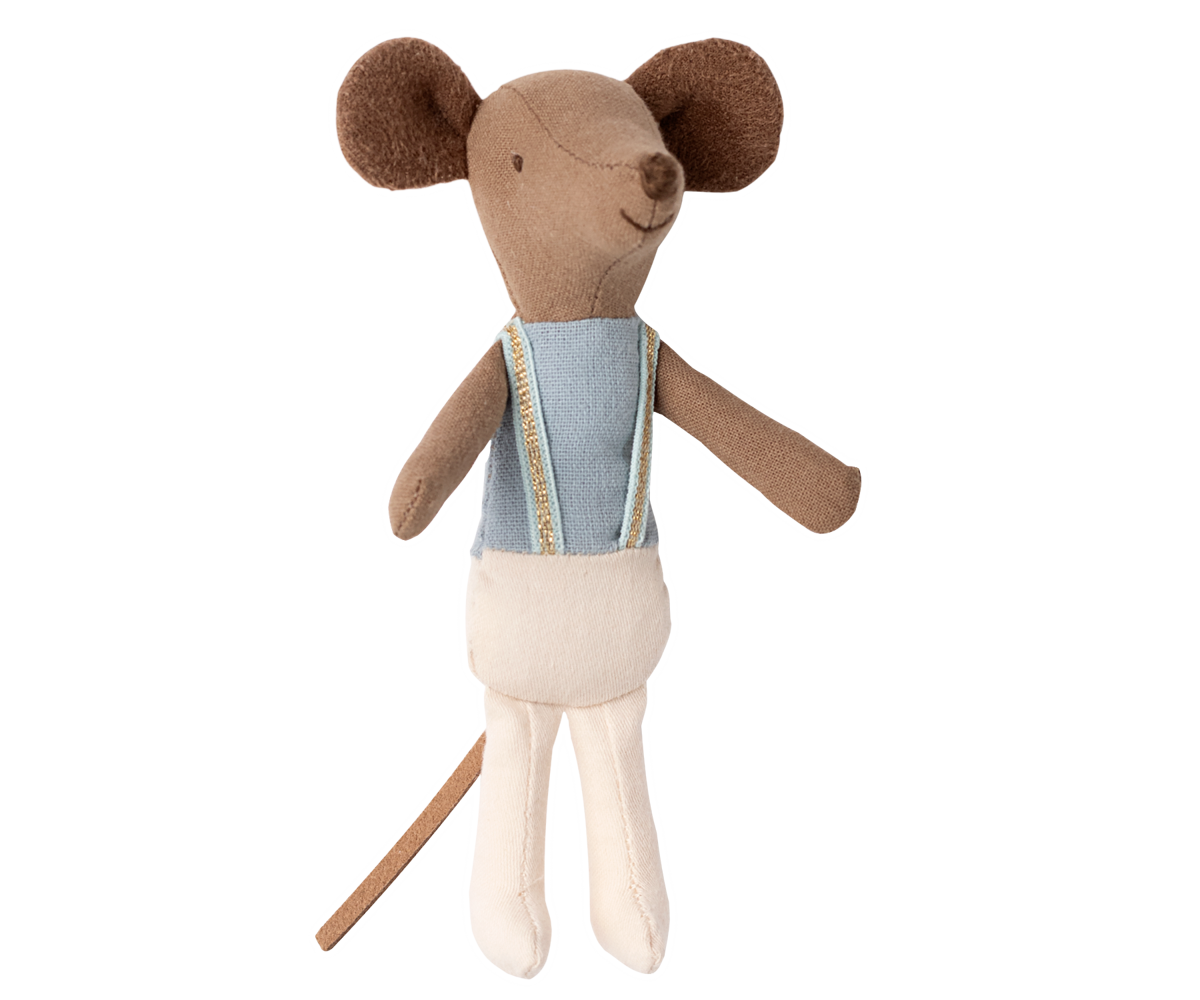 Ballet dancer mouse, Big brother