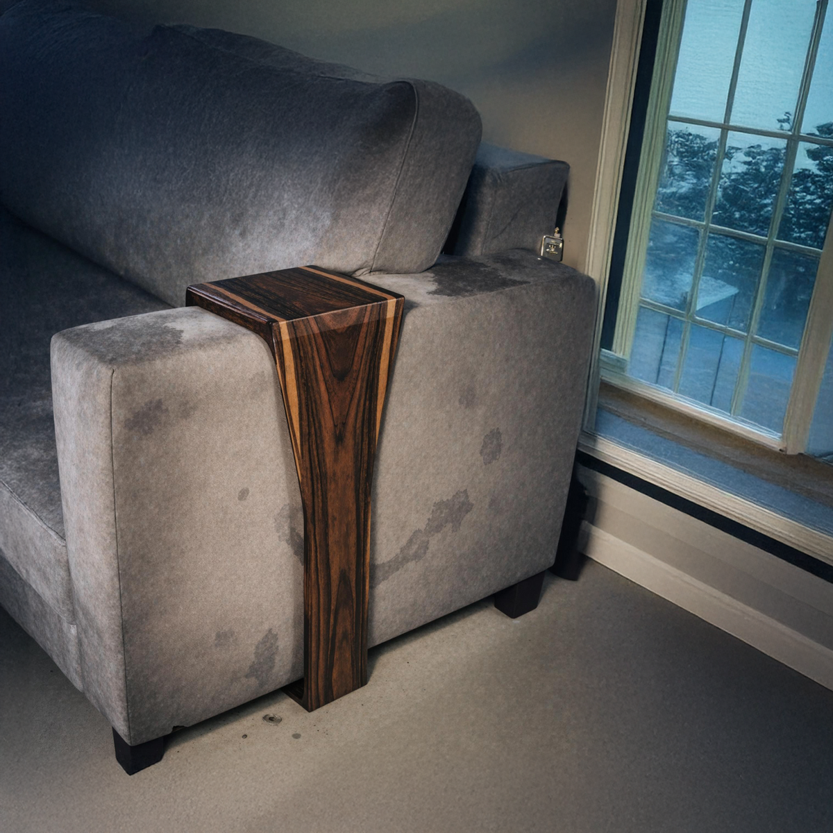 Handcrafted Solid Wood Armrest Table For Sofa Storage SILDTAR002